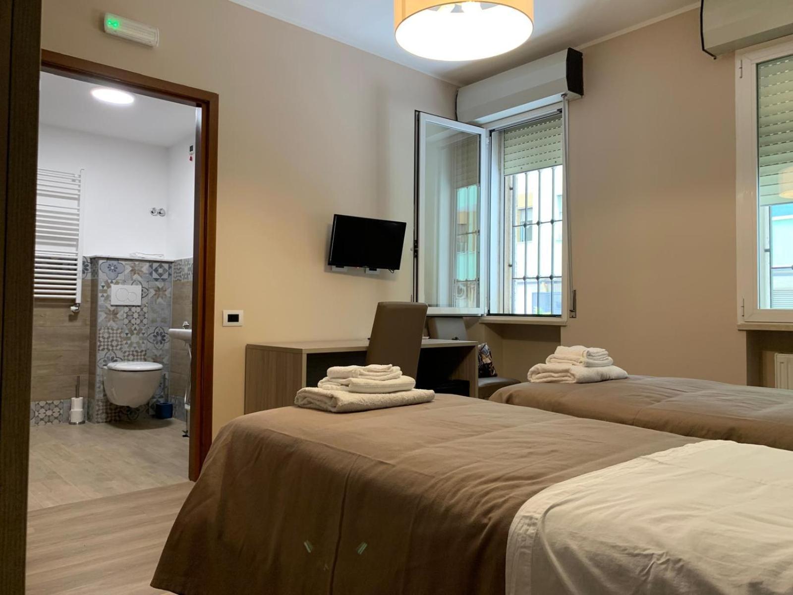 Albergo Locanda Diana เจนัว ภายนอก รูปภาพ