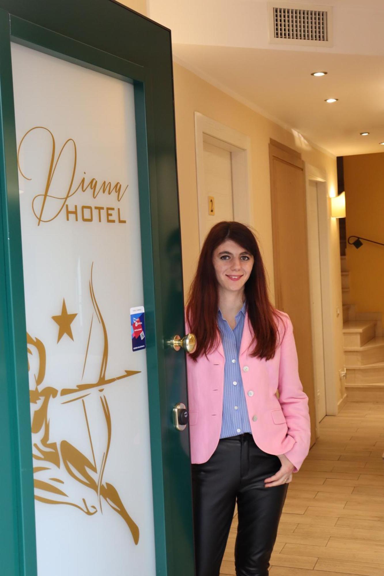 Albergo Locanda Diana เจนัว ภายนอก รูปภาพ