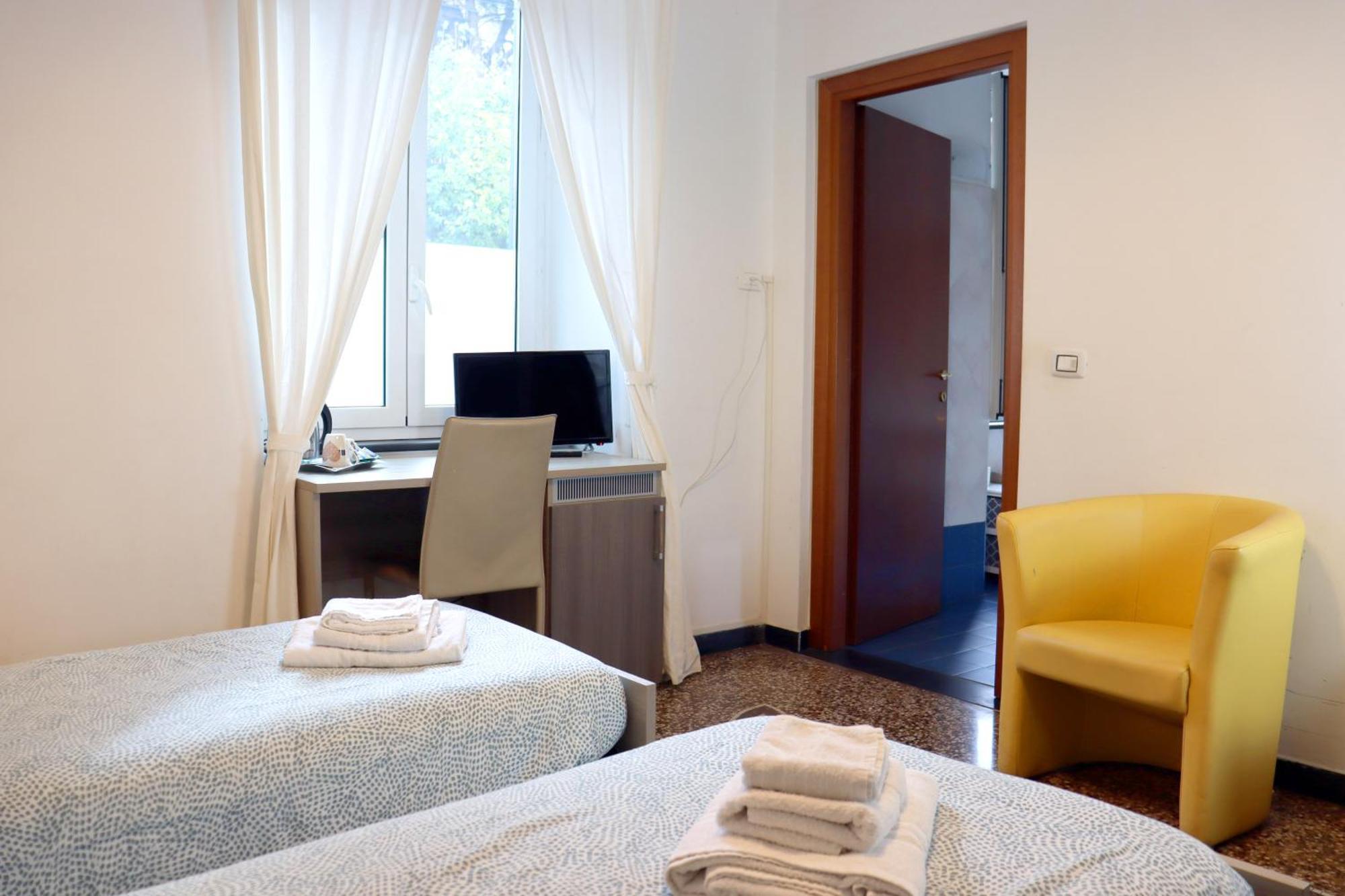 Albergo Locanda Diana เจนัว ภายนอก รูปภาพ