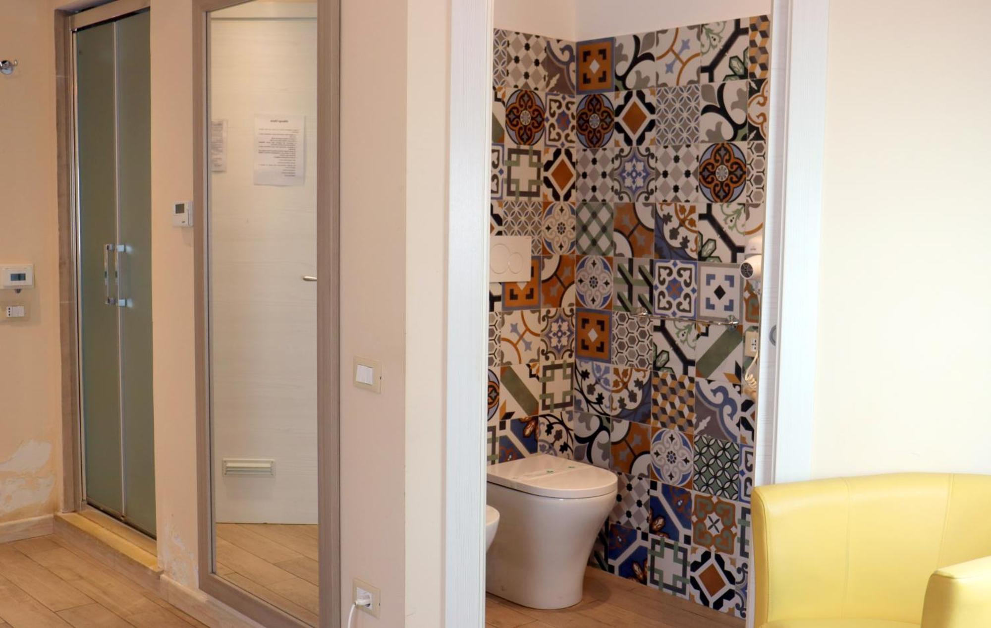 Albergo Locanda Diana เจนัว ภายนอก รูปภาพ