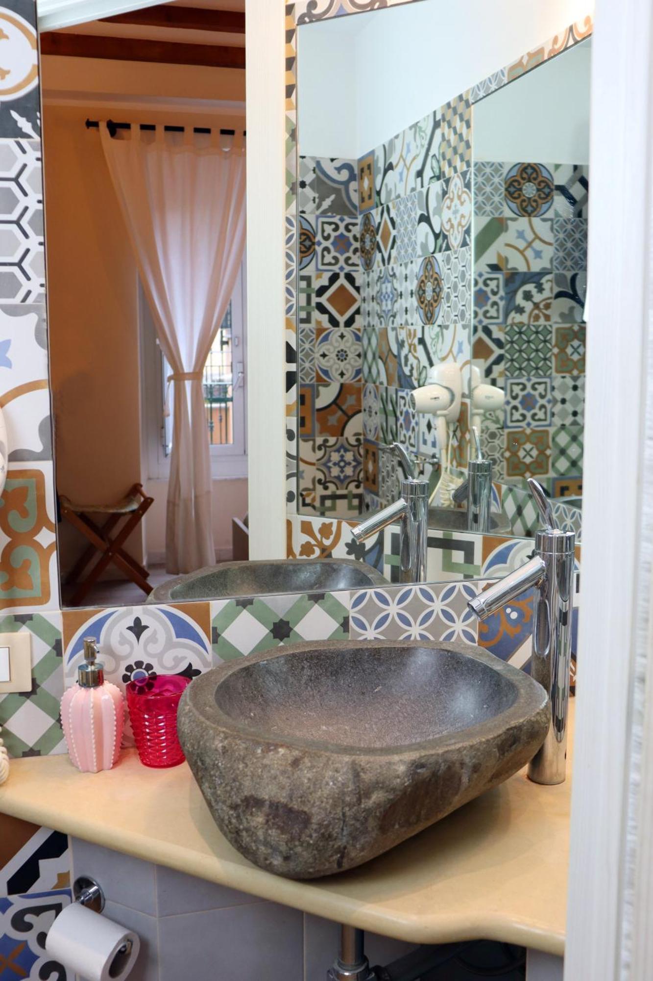 Albergo Locanda Diana เจนัว ภายนอก รูปภาพ