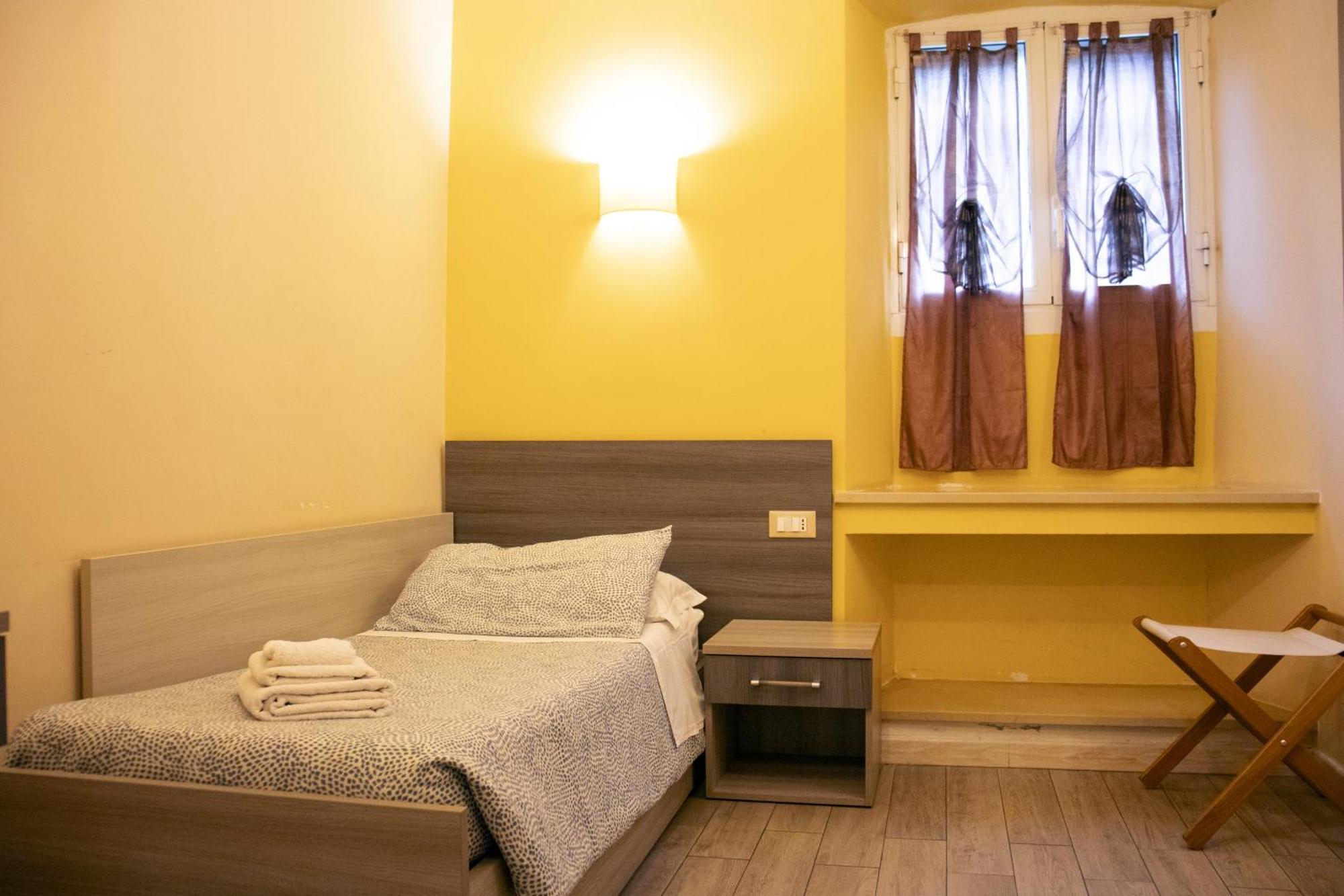 Albergo Locanda Diana เจนัว ภายนอก รูปภาพ