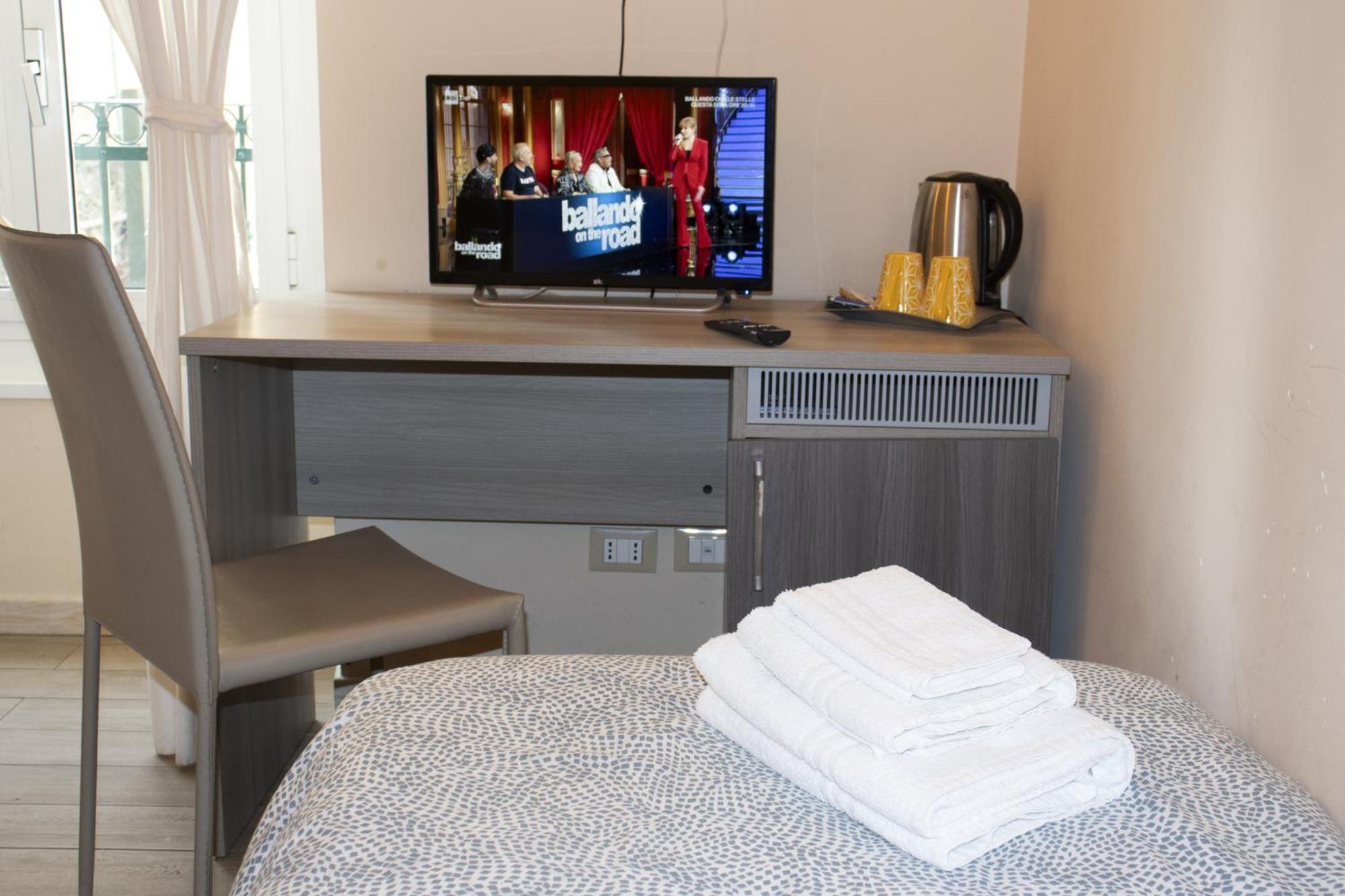 Albergo Locanda Diana เจนัว ภายนอก รูปภาพ
