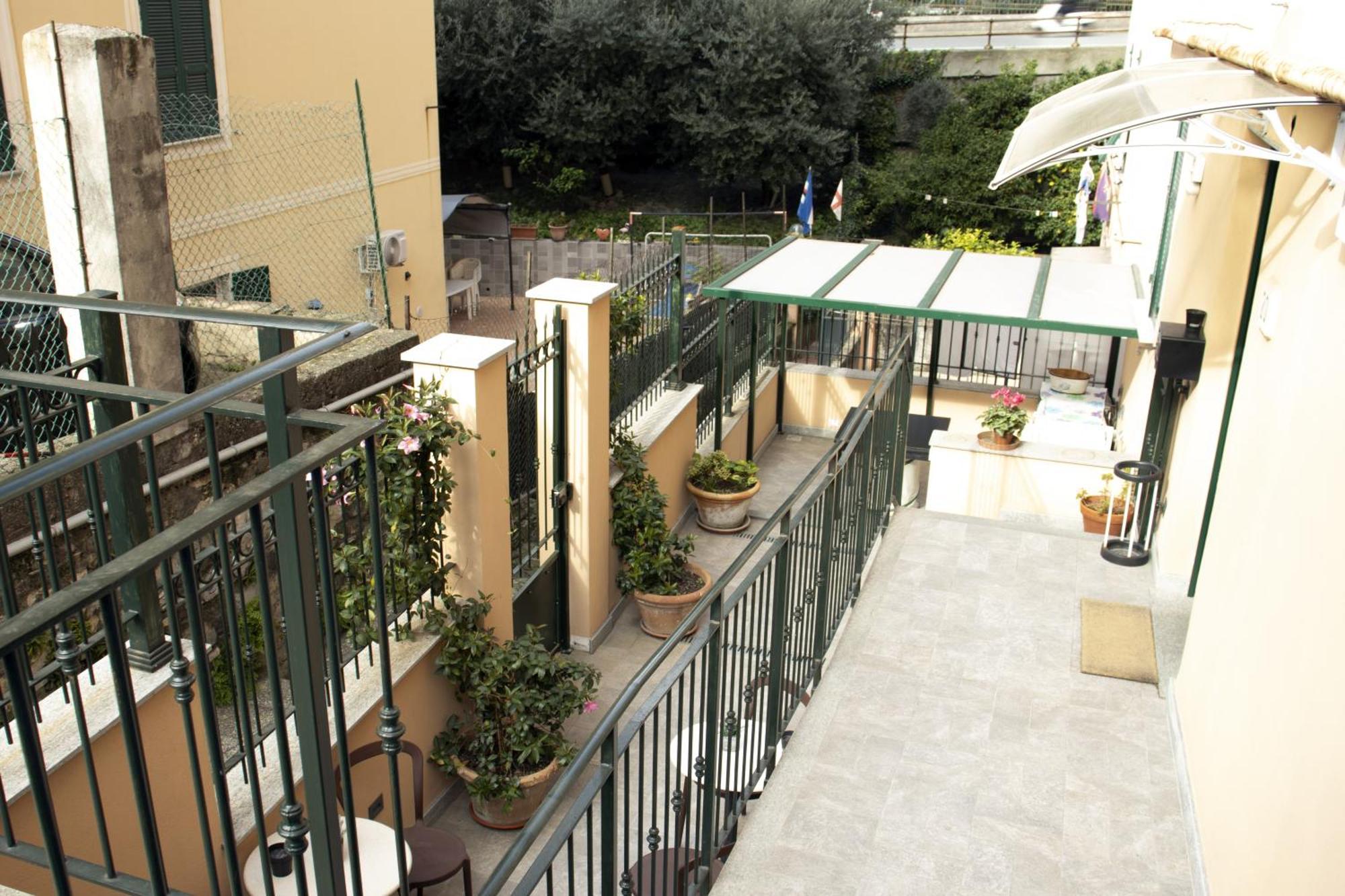 Albergo Locanda Diana เจนัว ภายนอก รูปภาพ